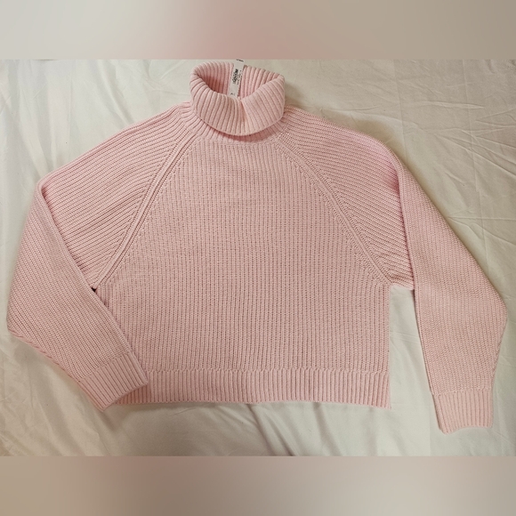 NWT Victorias Secret Pink Womens Pink Long Sleeve Turtleneck Sweater Size Large - Picture 1 of 8